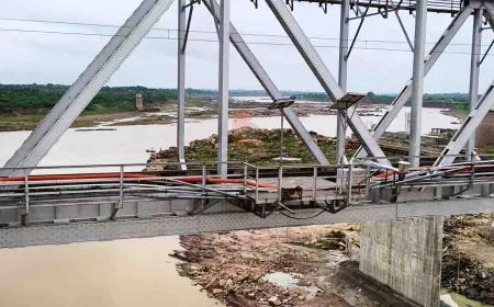 बांदा में केन नदी का जलस्तर घटा, यमुना में बढ़ोतरी जारी, बाढ़ का खतरा फिलहाल नहीं