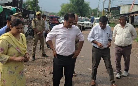डीएम-एसपी ने सुरक्षा व्यवस्था का लिया जायजा