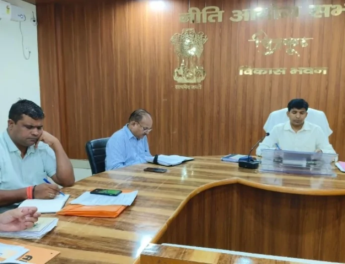 स्वतंत्रता दिवस की तैयारियों को लेकर सीडीओ ने की बैठक