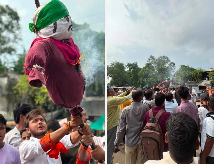विद्यार्थियों पर लाठीचार्ज के विरोध में अभाविप ने फूंका झारखंड मुख्यमंत्री का पुतला