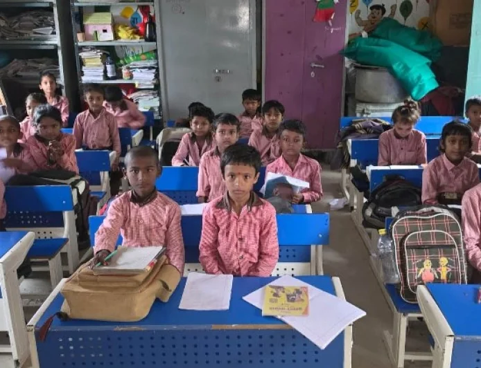 डायट प्राचार्य ने विद्यालयों का किया निरीक्षण