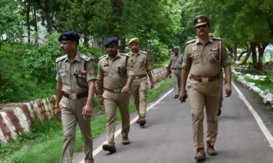 एसपी ने परेड की सलामी लेकर किया निरीक्षण
