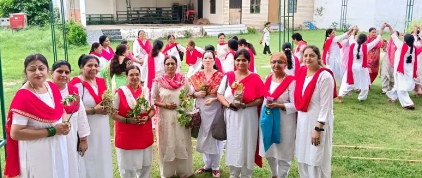 महिला पतंजलि योग समिति ने मनाया आचार्य बालकृष्ण का जन्मदिन