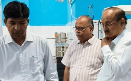 जिला चिकित्सालय में चल रहे निर्माण कार्यो का सीडीओ ने किया निरीक्षण