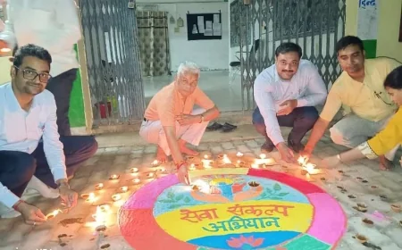 दीप प्रज्ज्वलन के साथ सेवा संकल्प अभियान का शुभारंभ