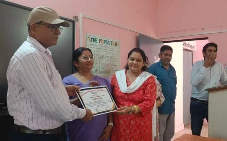 कला, सृजनशीलता और समर्पण का संगम, शिक्षिका रीता गुप्ता ने जिला स्तरीय प्रतियोगिता में पाया प्रथम स्थान
