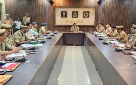 पुलिस कार्यालय में हुई अपराध समीक्षा गोष्ठी