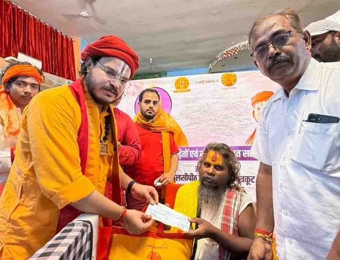 श्रीतुलसीपीठ सेवा न्यास एवं रामानन्द मिशन द्वारा  बाढ़ पीड़ितों को बांटी जाएगी राहत सामग्री