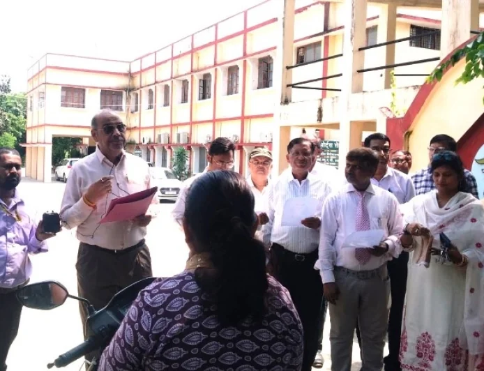 आदत और जीवनचर्या का हिस्सा बननी चाहिए स्वच्छता : कुलपति