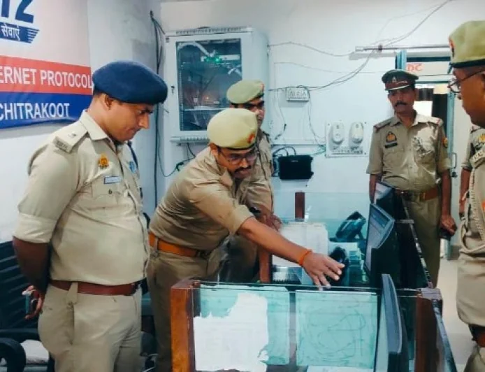 डायल 112 कार्यालय एवं फील्ड यूनिट टीम का एएसपी ने किया निरीक्षण