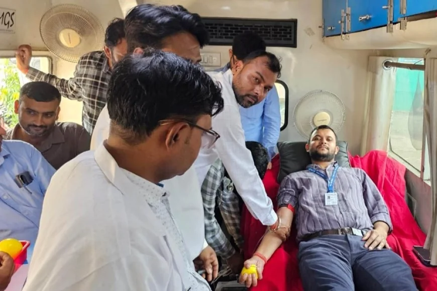 स्थापना दिवस पर बैंक आफ इंडिया ने लगाया रक्तदान शिविर