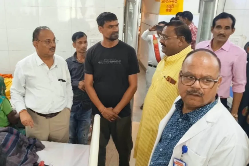 डीसीबी अध्यक्ष, सीएमओ ने जिला अस्पताल का किया निरीक्षण