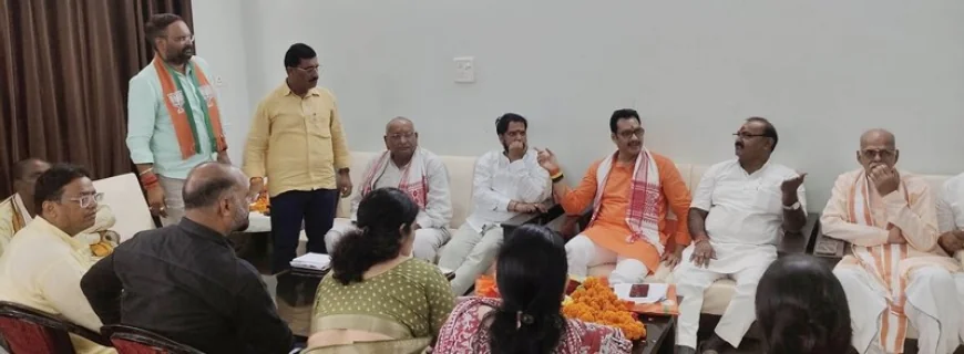 जिला प्रभारी के प्रथम जनपद आगमन पर भाजपाईयों ने किया स्वागत