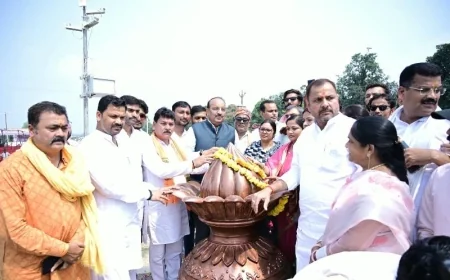 बांदा में ‘सेवा ज्योति यात्रा’ और ‘विकसित भारत संकल्प सभा’ का भव्य आयोजन : पीएम मोदी और भाजपा अध्यक्ष ने किया वर्चुअल संबोधन