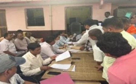 बीएसए ने शिक्षकों की समस्याओं का किया समाधान