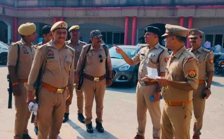 एएसपी ने पोलिंग पार्टियों को किया ब्रीफ