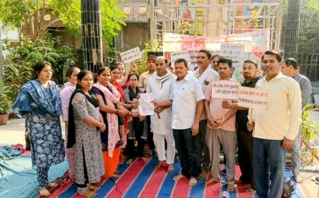 सुप्रीम कोर्ट के फैसले के अनुपालन की मांग, बांदा में अनुदेशक शिक्षकों का छठवां क्रमिक अनशन