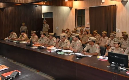एसपी ने अपराध समीक्षा गोष्ठी में मातहतो के कसे पेंच