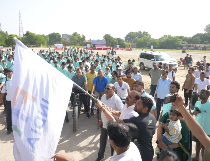‘फिट रहो, साइकिल अपनाओ, पर्यावरण बचाओ’, विधायक प्रकाश द्विवेदी ने बढ़ाया बच्चों का उत्साह