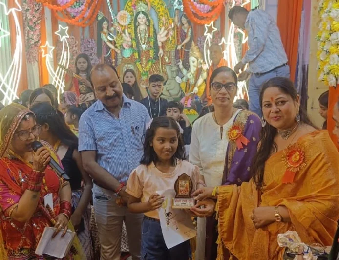 मिशन शक्ति के तहत डांडिया नृत्य प्रतियोगिता, बच्चों ने बिखेरी प्रतिभा की छटा