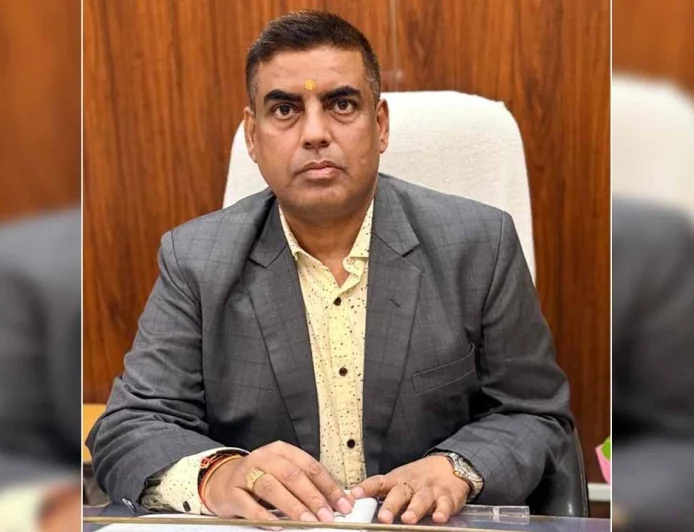नवागंतुक जिला जज ने ग्रहण किया कार्यभार