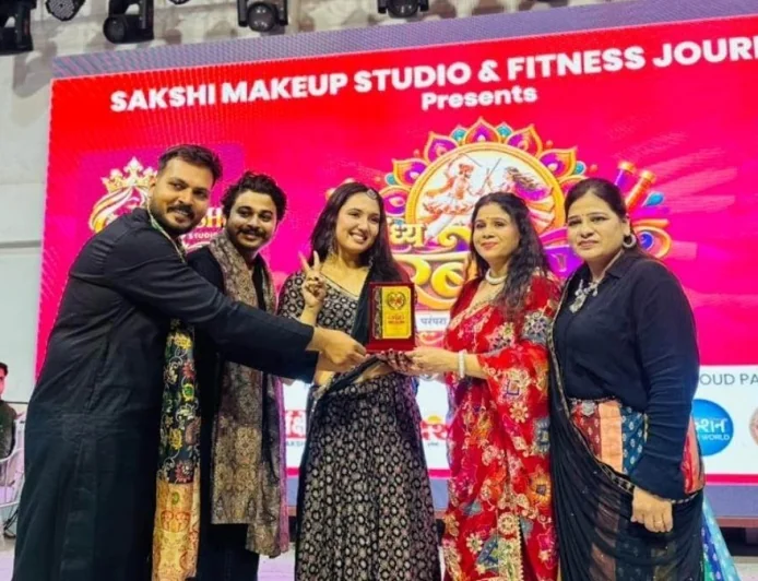 विंध्य गरबा महोत्सव में महिलाओं और बच्चों ने शानदार प्रस्तुतियां देकर बांधा समां