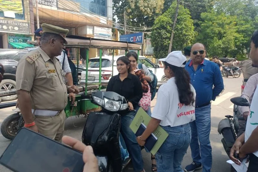 बांदा में MY Bharat ने चलाया यातायात जागरूकता अभियान, हेलमेट पहनने की अपील