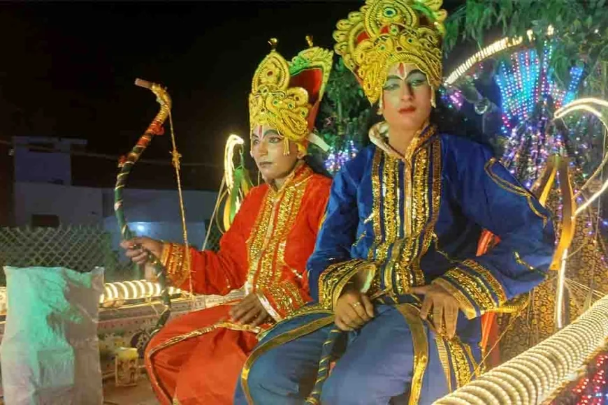 मनमोहक झांकियां व चलचित्र देखने को उमड़े शहरवासी