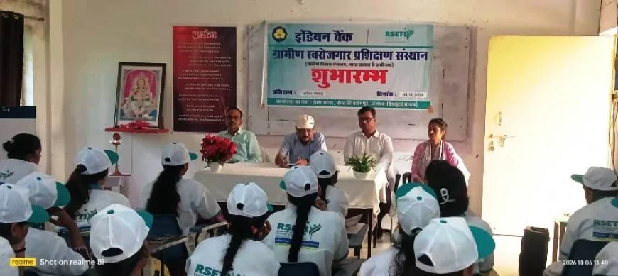 सिलाई प्रशिक्षण का डीसी एनआरएलएम ने किया शुभारंभ