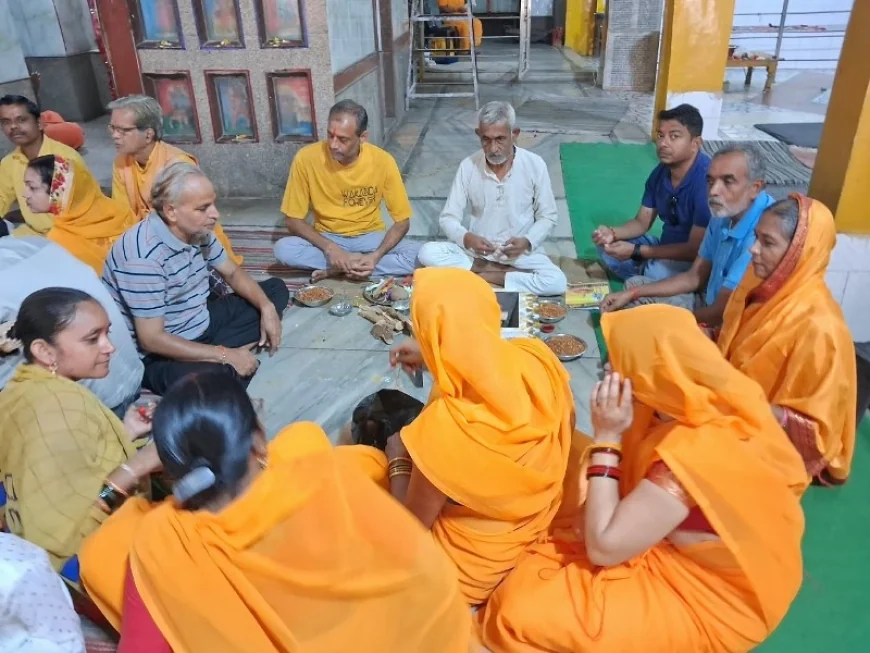 गायत्री शक्तिपीठ में कन्याओं का पूजन कर नवरात्र साधना की पूर्णाहुति