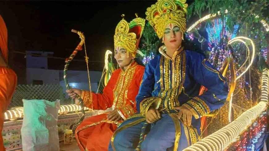 मनमोहक झांकियां व चलचित्र देखने को उमड़े शहरवासी