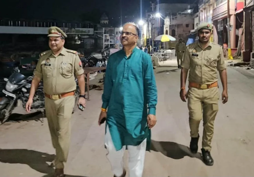 परिक्रमा मार्ग का भ्रमण कर एसपी ने सुरक्षा का लिया जायजा